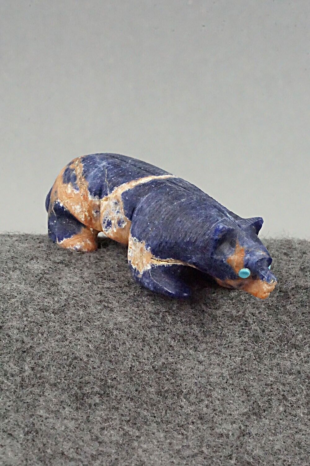 Badger Zuni Fetish Carving - Ronnie Lunasee