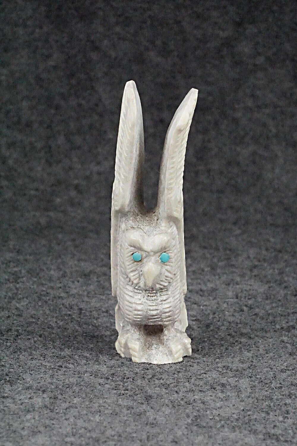 Owl Zuni Fetish Carving - Garrick Weeka