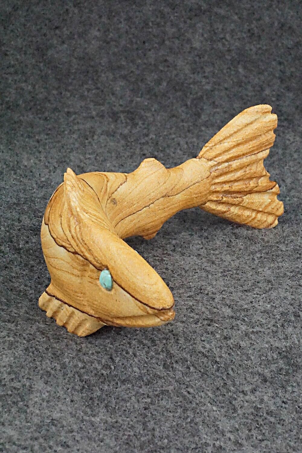 Trout Zuni Fetish Carving - Albert Eustace Sr.