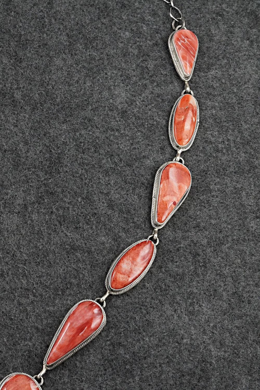 Spiny Oyster & Sterling Silver Necklace and Earrings Set - Paul Livingston