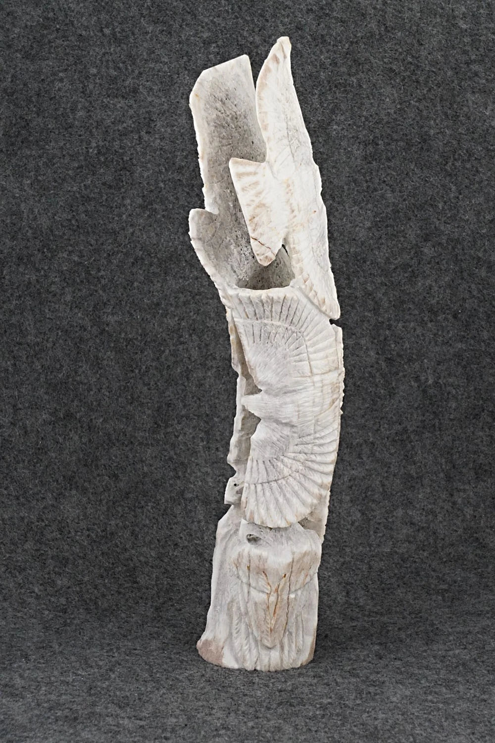 Eagles Zuni Fetish Carving - Lewis Malie
