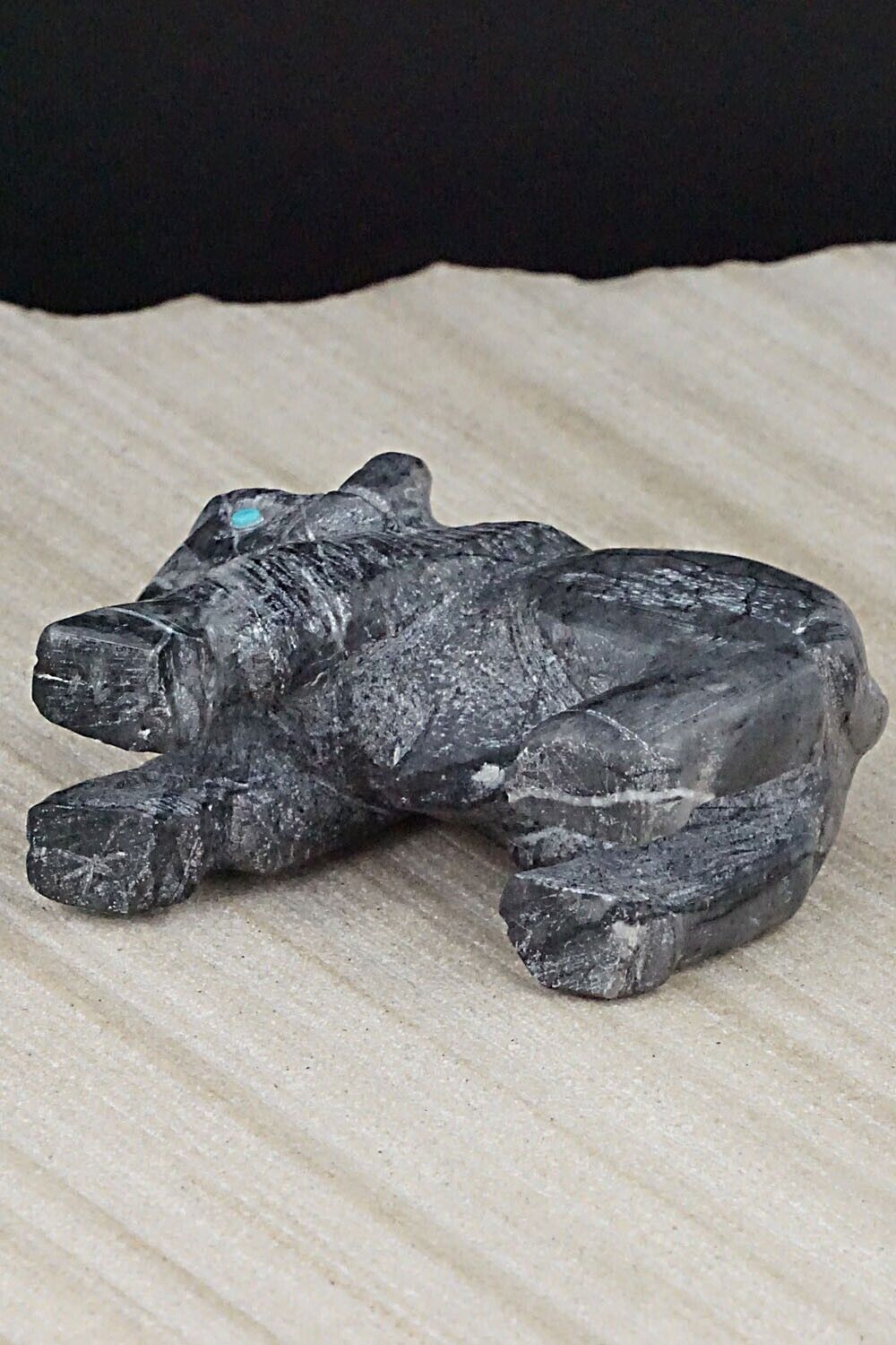Buffalo Zuni Fetish Carving - Derrick Kaamasee