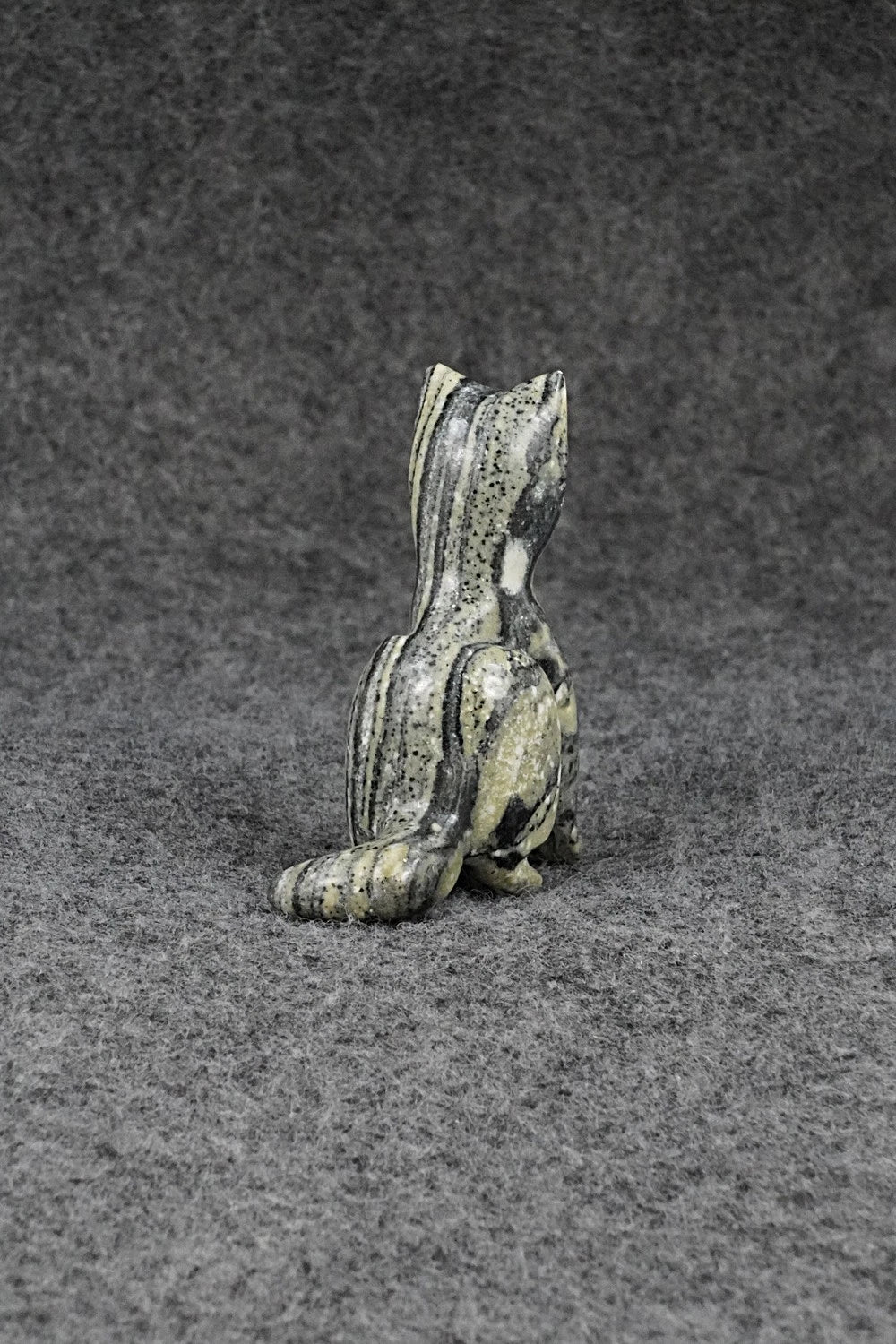 Cat Zuni Fetish Carving - Rosella Soseeah