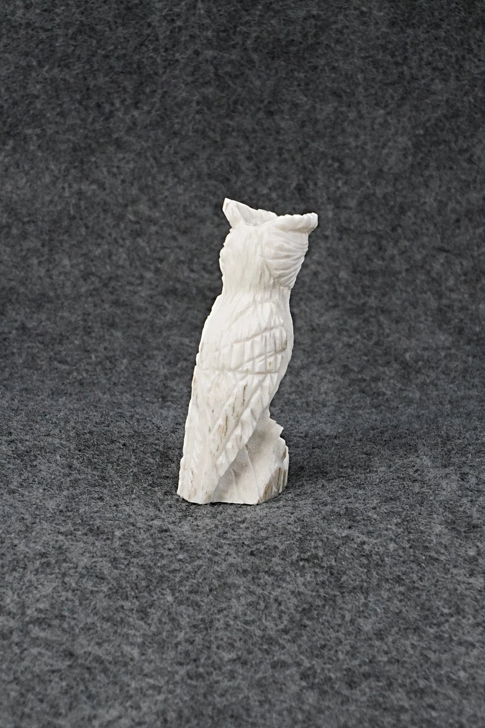 Owl Zuni Fetish Carving - Chris Peina