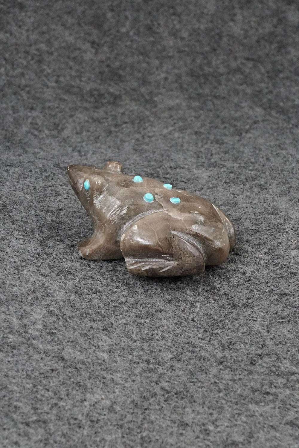 Frog Zuni Fetish Carving - Ronnie Lunasee
