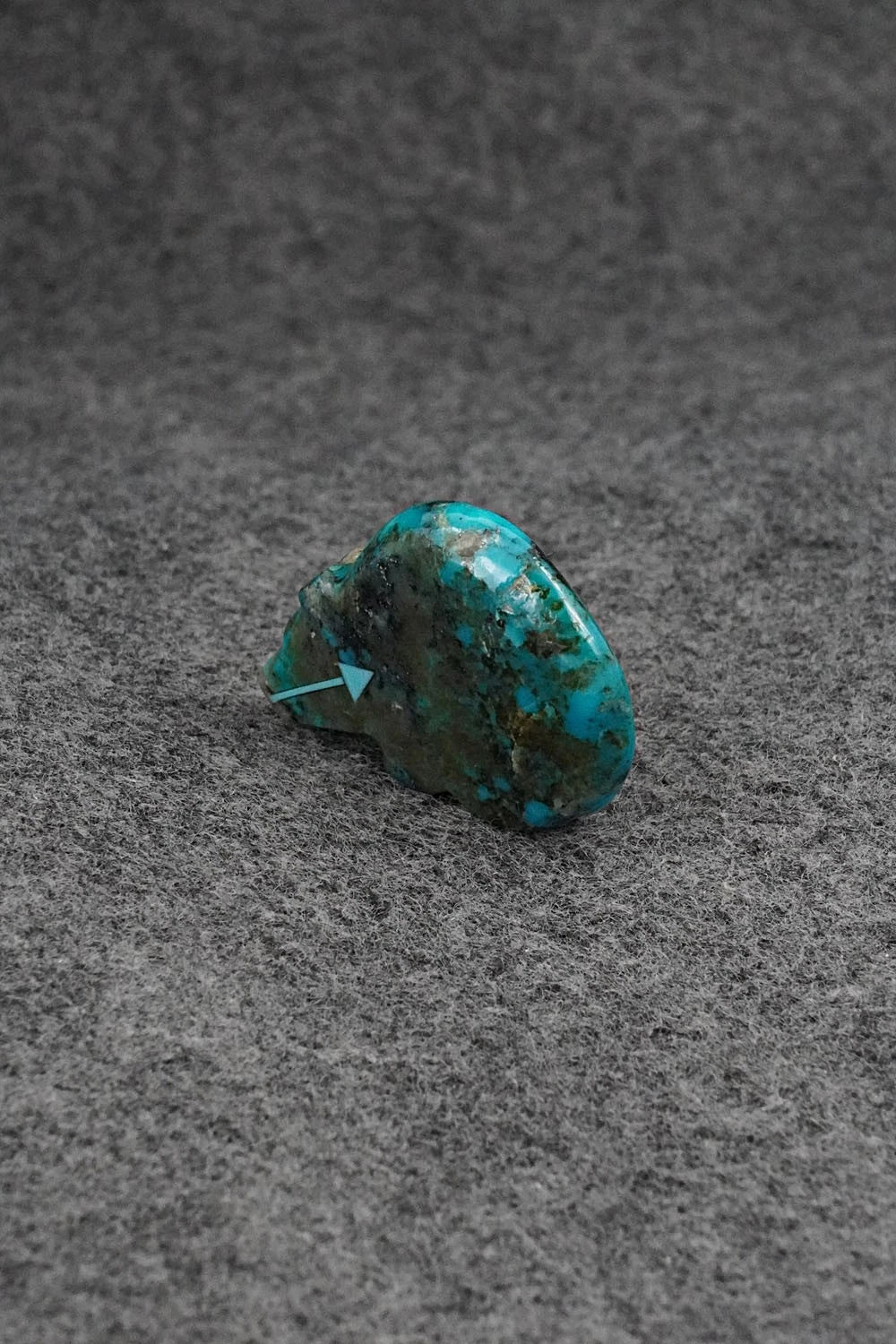 Bear Zuni Fetish Carving - Abby Quam Panteah