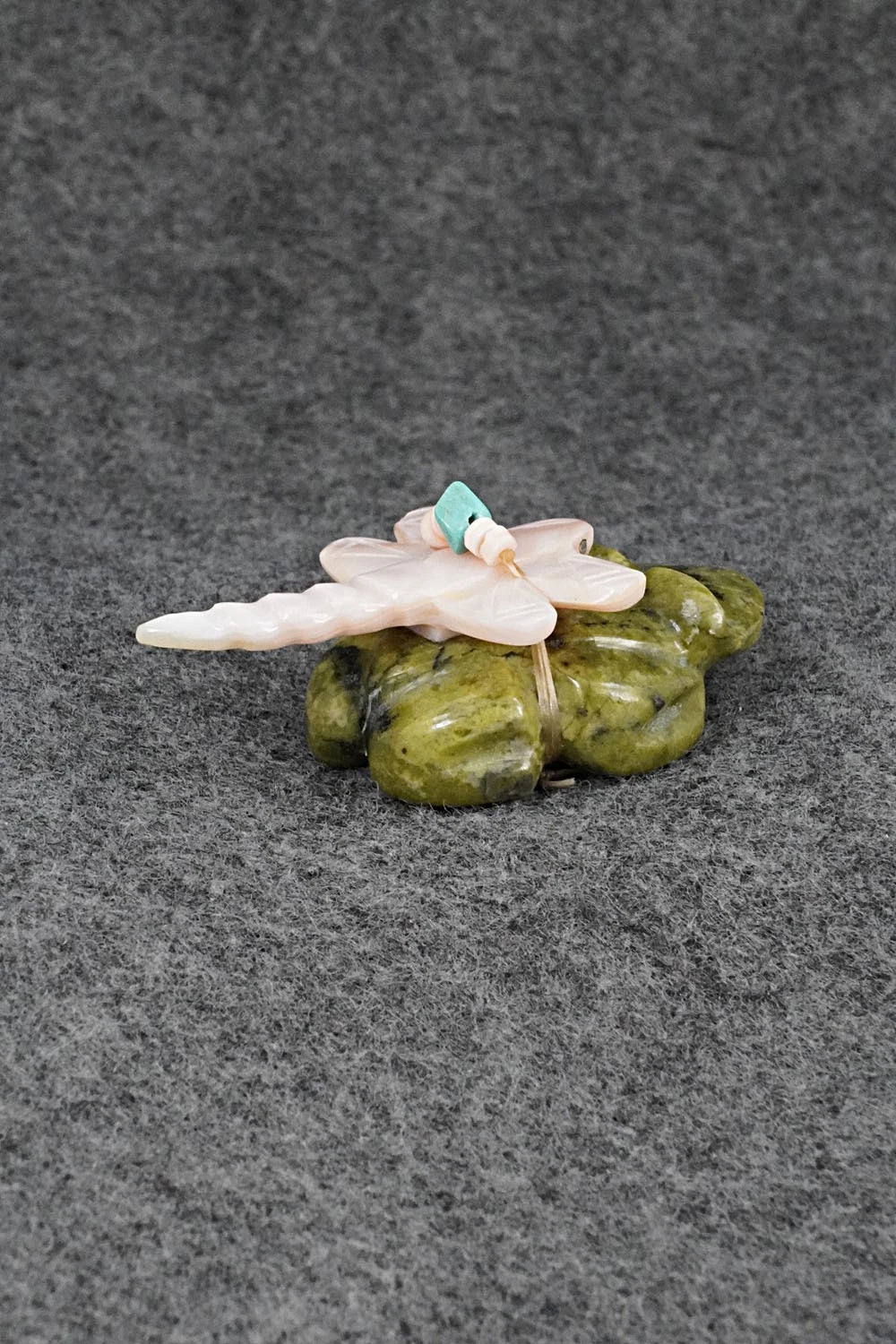 Frog Zuni Fetish Carving - Daisy Rose Leonard