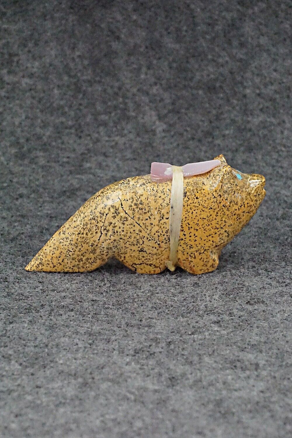 Wolf Zuni Fetish Carving - Delvin Leekya