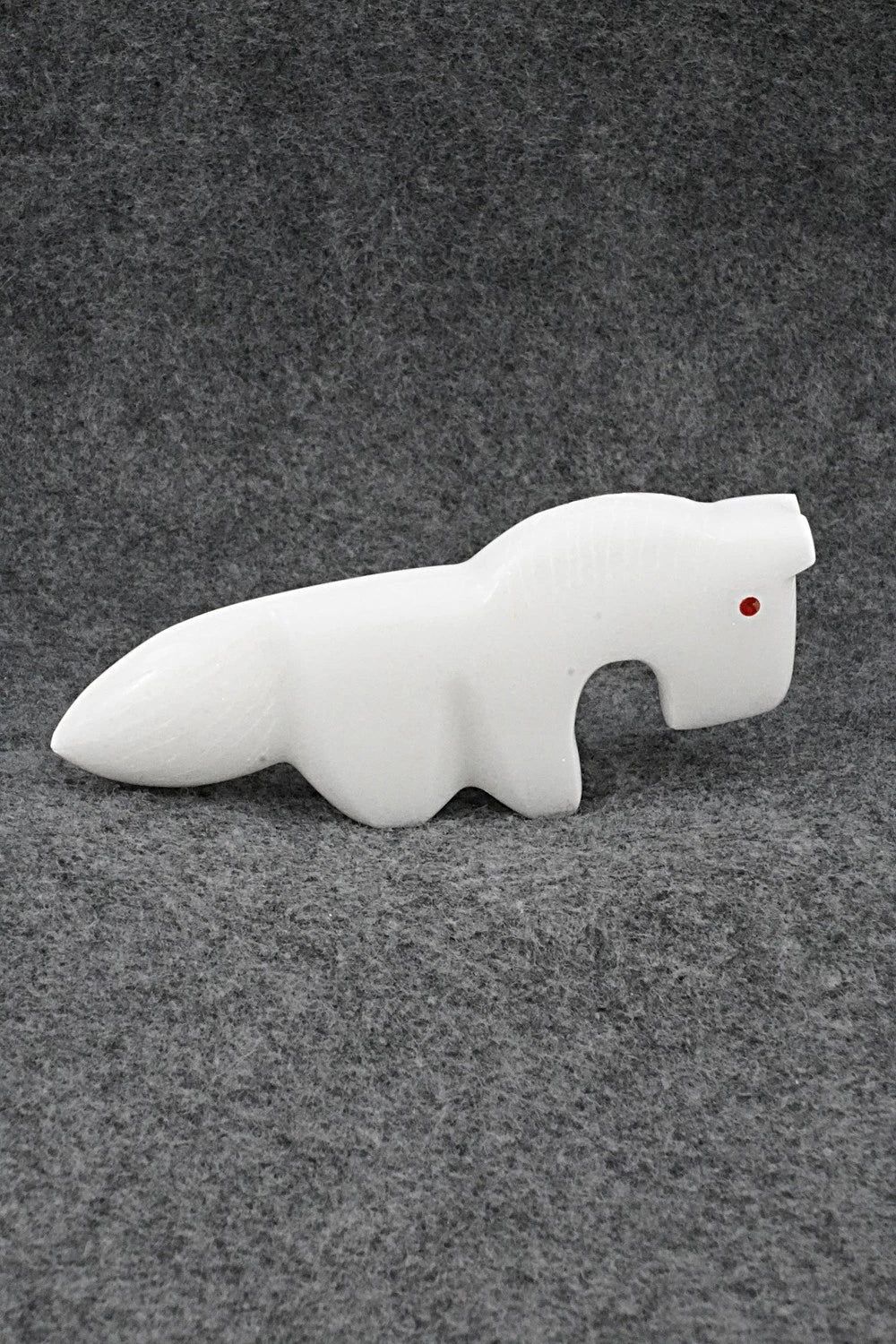 Horse Zuni Fetish Carving - Kenric Laiwakete