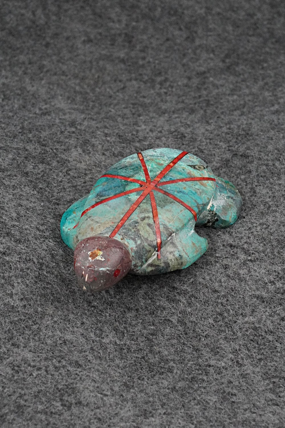 Turtle Zuni Fetish Carving - Kenric Laiwakete