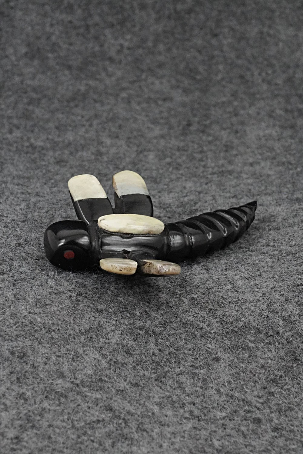 Dragonfly Zuni Fetish Carving - Justin Red Elk