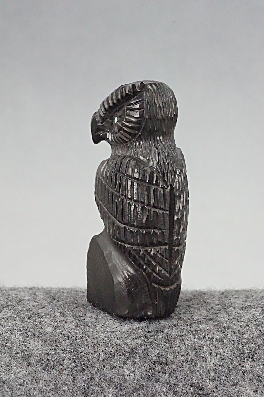 Owl Zuni Fetish Carving - Chris Peina