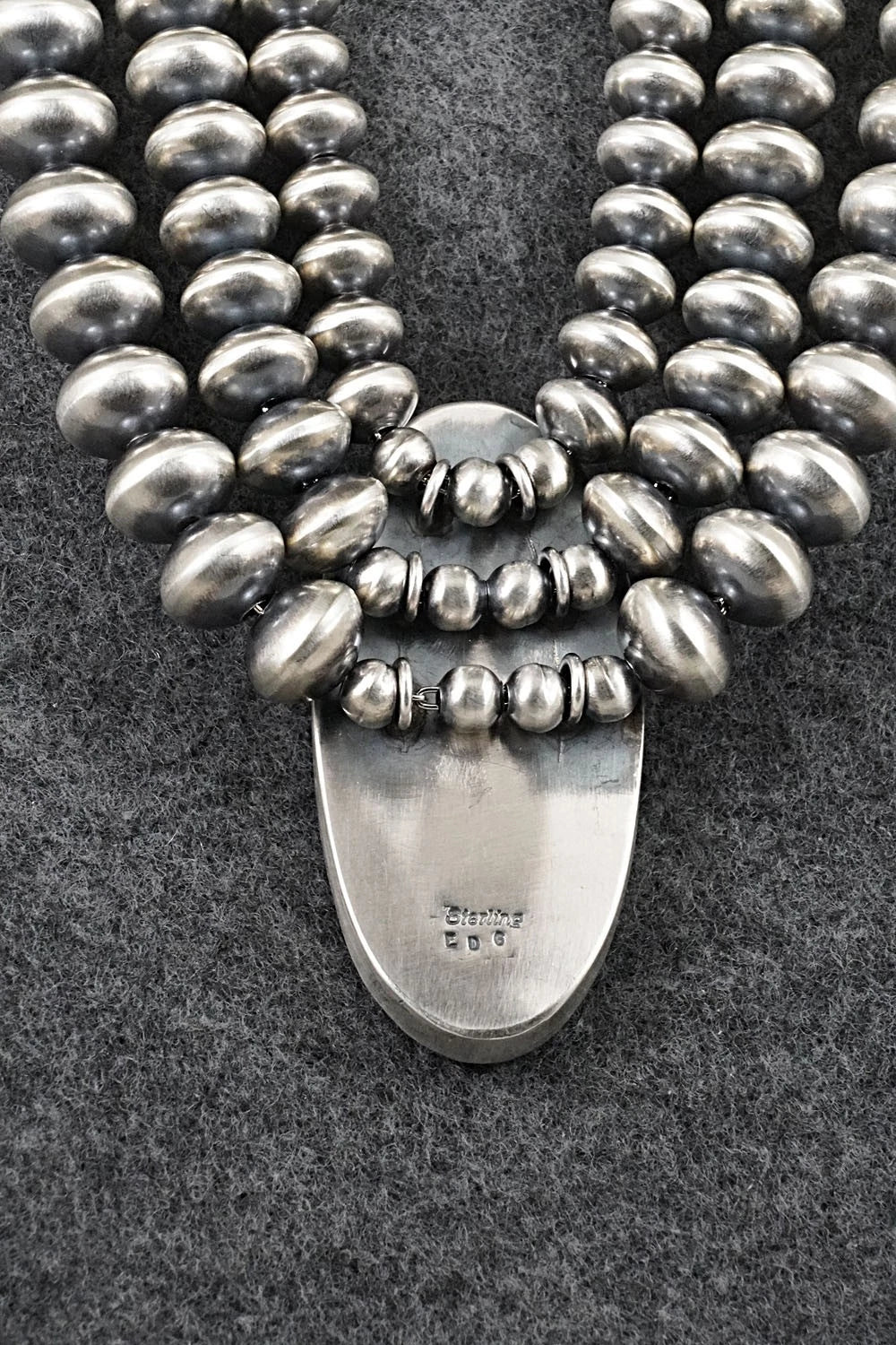 White Buffalo & Sterling Silver Navajo Pearl Necklace - Gruber & Halwood