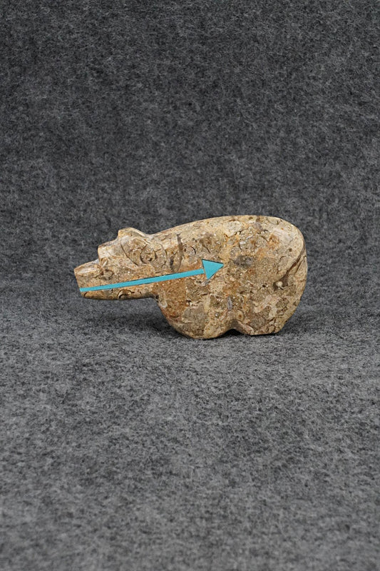 Bear Zuni Fetish Carving - Bernard Laiwakete