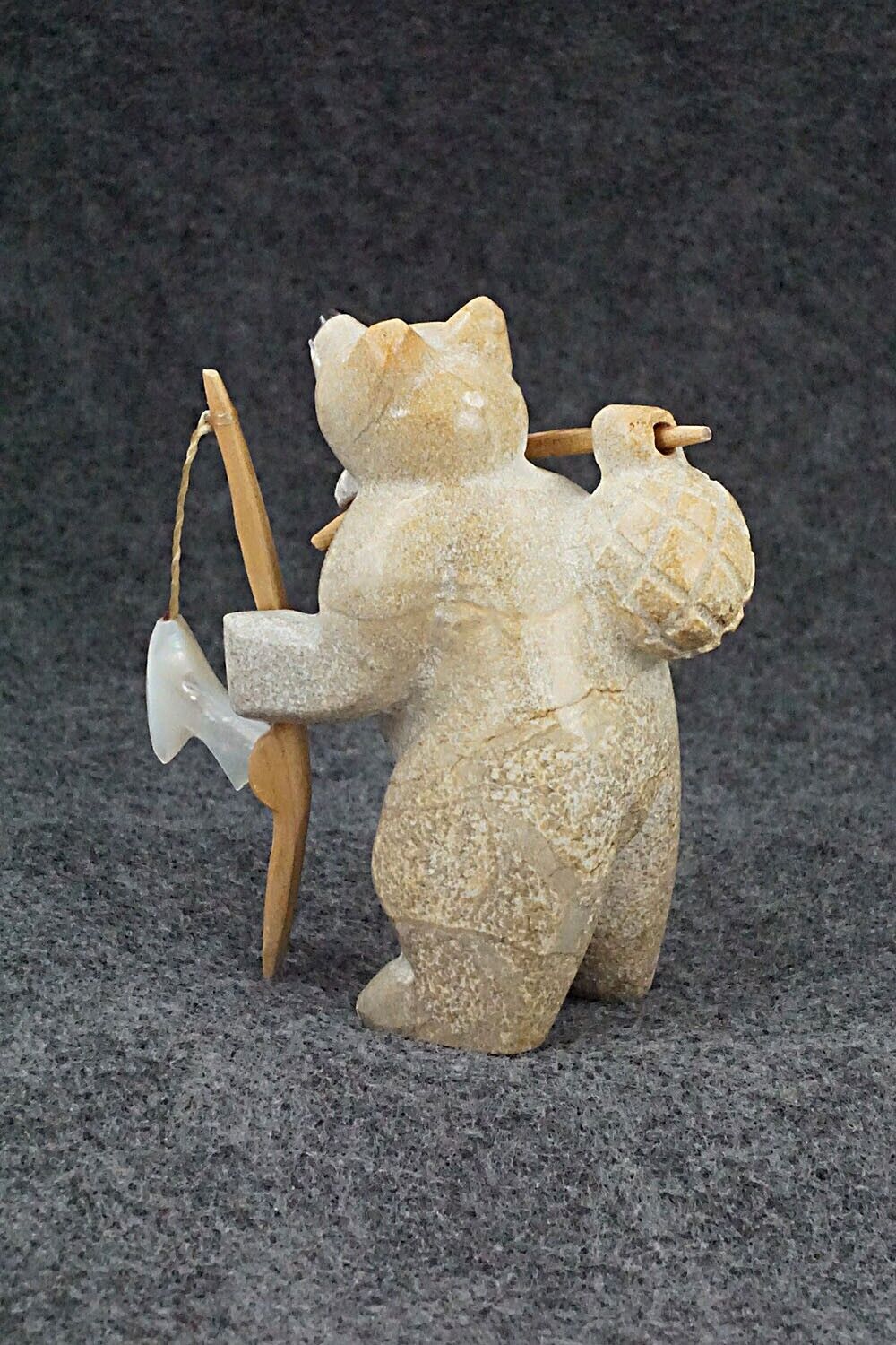 Bear with Fishing Pole Zuni Fetish Carving - Enrike Leekya