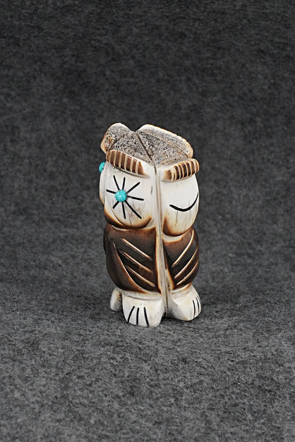 Owl Zuni Fetish Carving - Claudia Peina