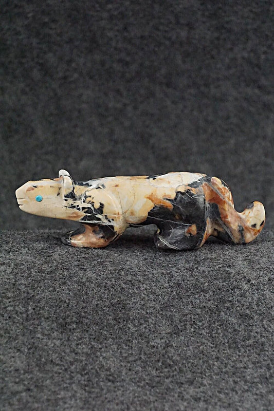 Mountain Lion Zuni Fetish Carving - Ronnie Lunasee