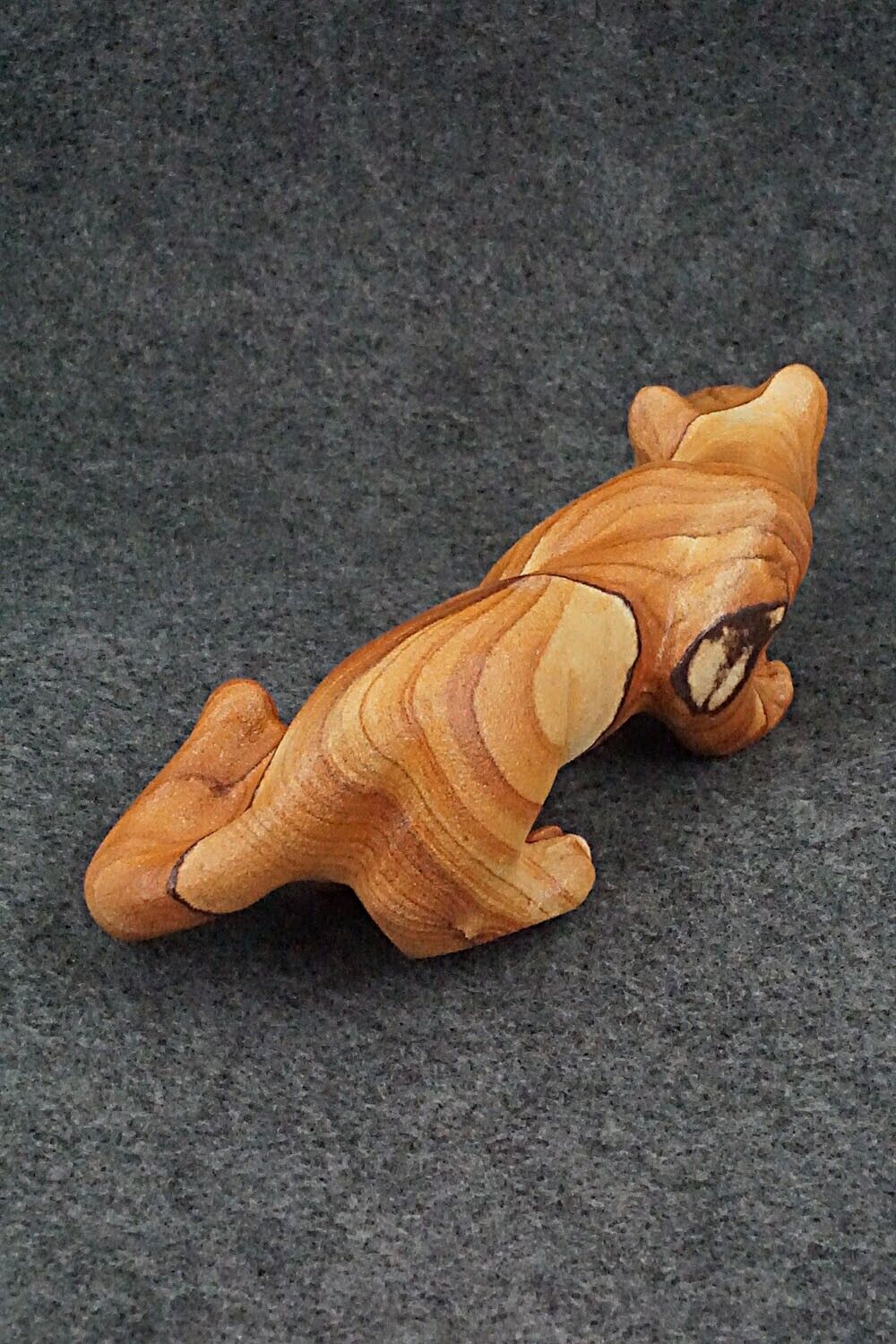 Mountain Lion Zuni Fetish Carving - Albert Eustace Sr.