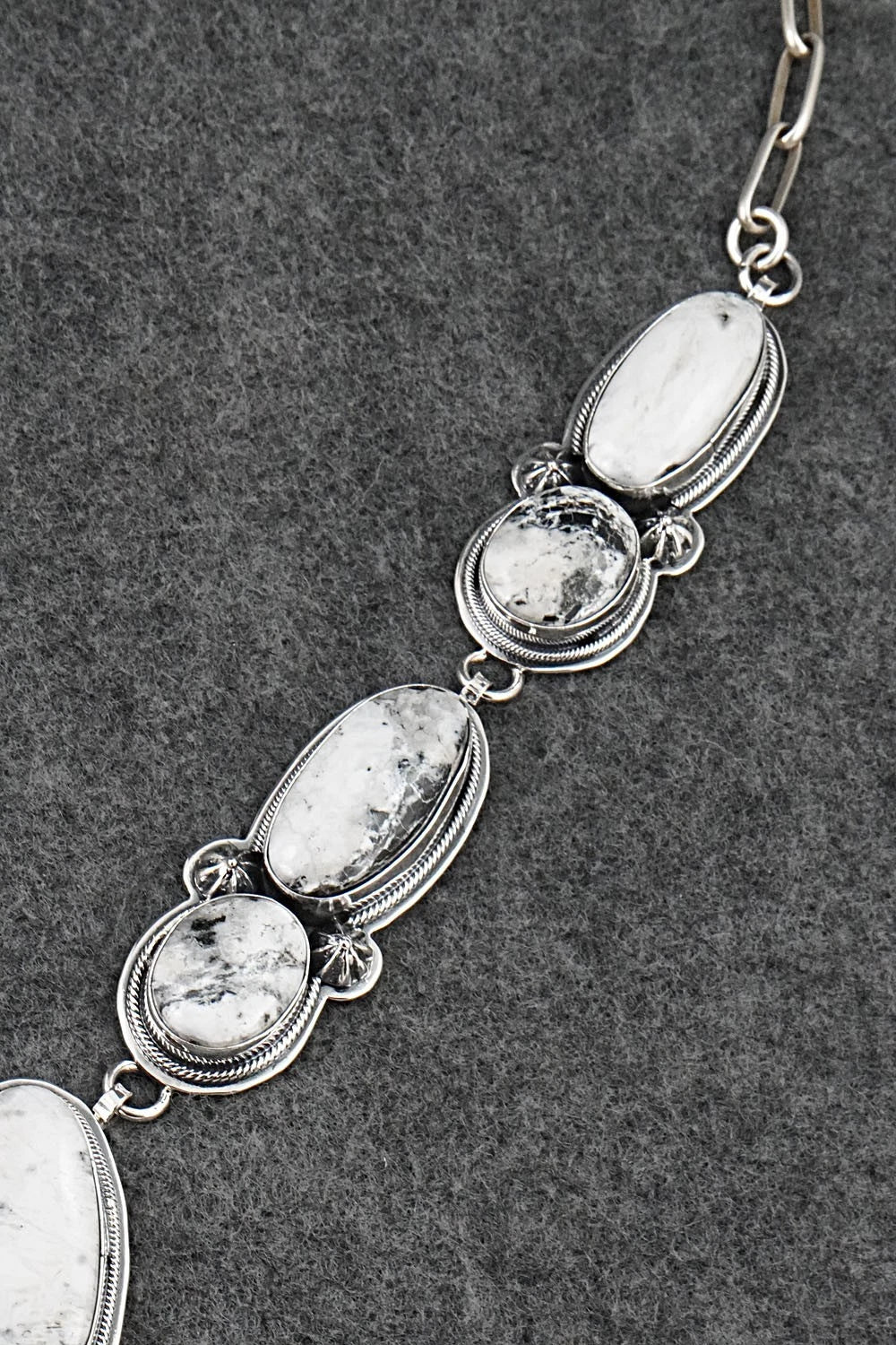 White Buffalo & Sterling Silver Necklace and Earrings Set - Mark Yazzie