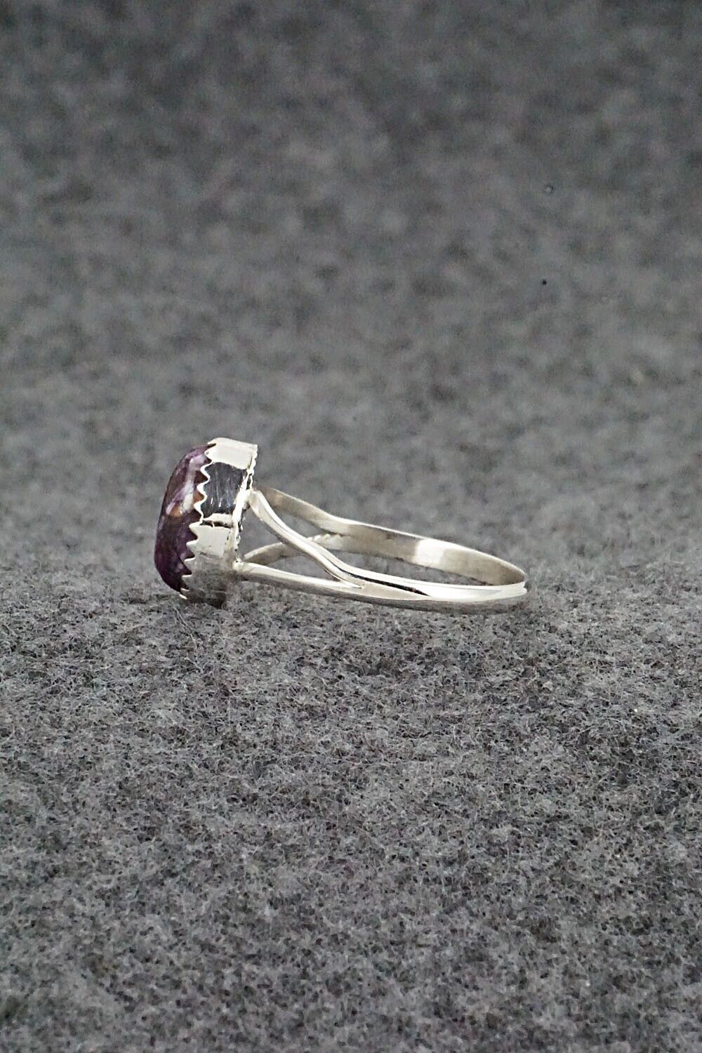 Spiny Oyster & Sterling Silver Ring - Robert Martinez - Size 8.75