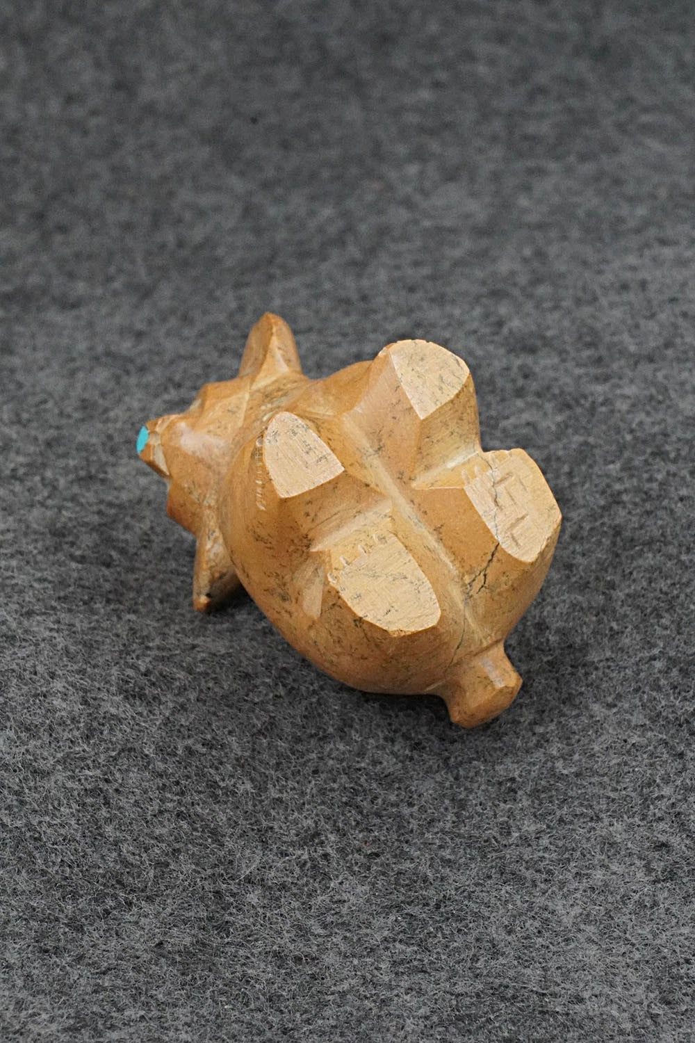 Koala Zuni Fetish Carving - Enrike Leekya