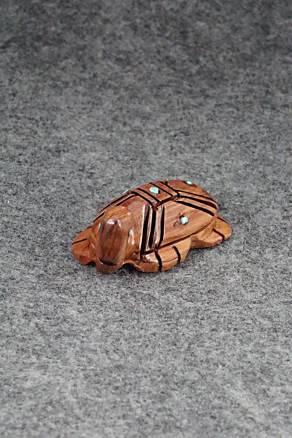 Turtle Zuni Fetish Carving - Carl Etsate