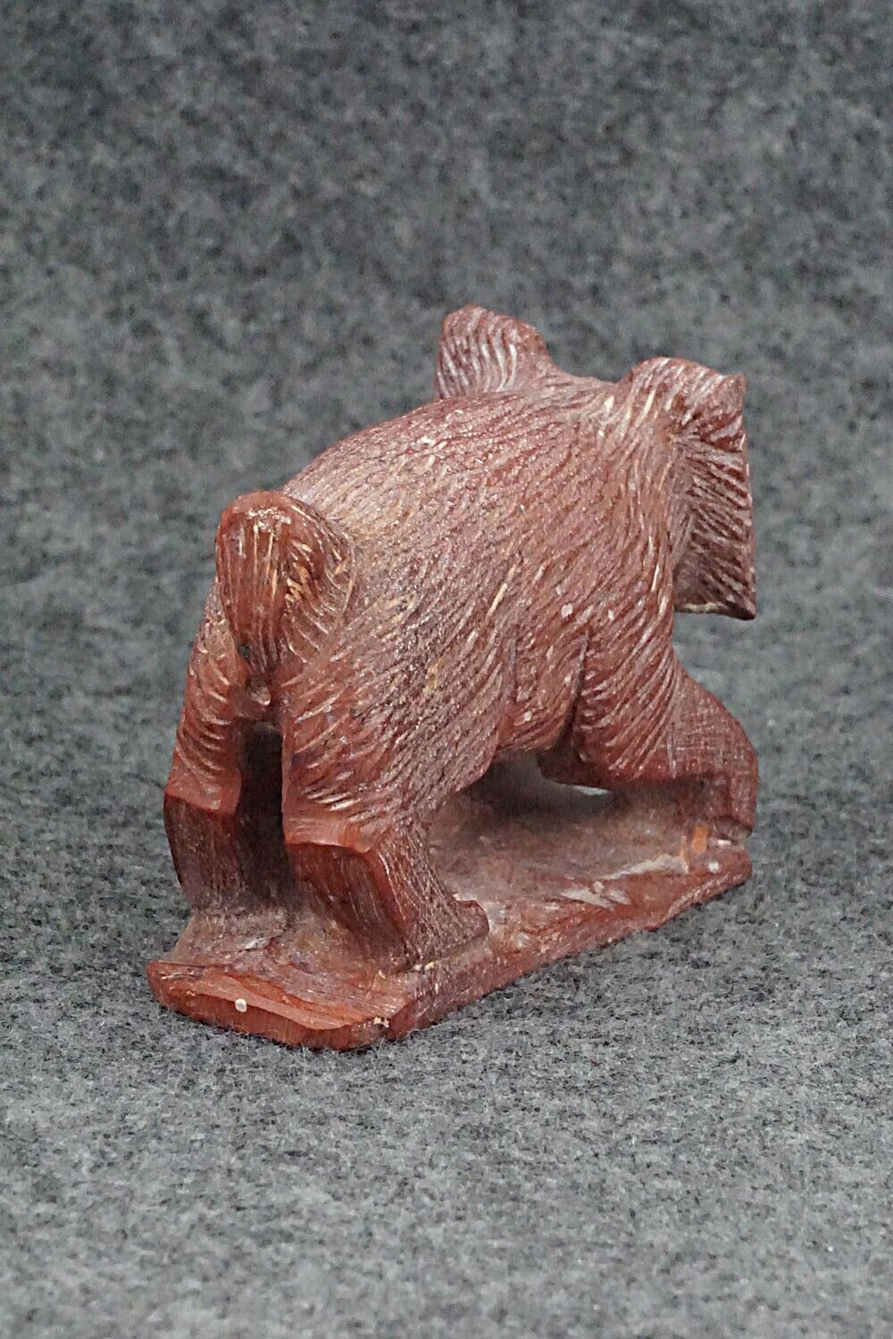 Bobcat Zuni Fetish Carving - Derrick Kaamasee