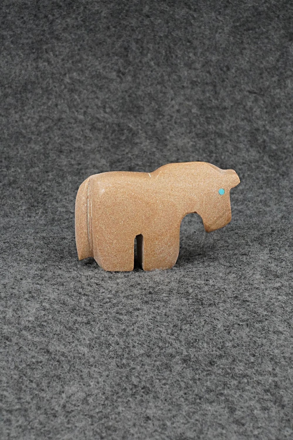 Horse Zuni Fetish Carving - Bernard Laiwakete