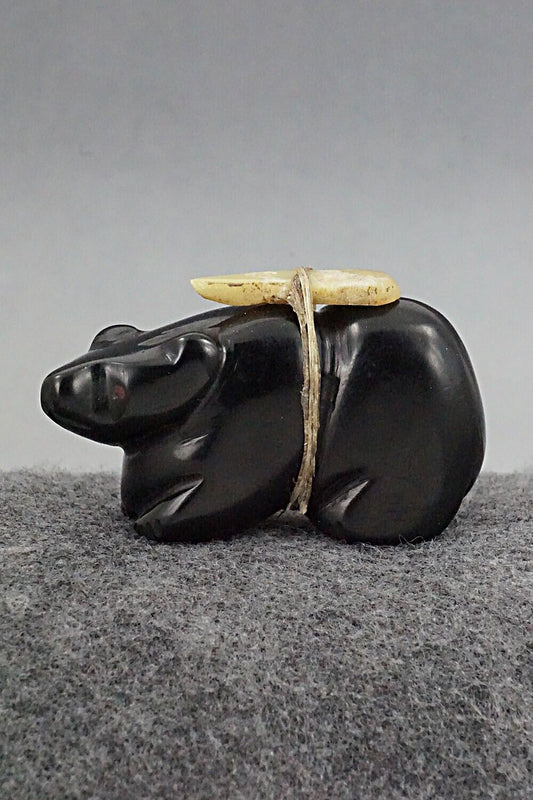Bear Zuni Fetish Carving - Justin Red Elk