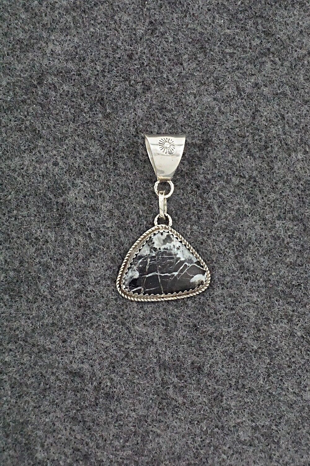 White Buffalo & Sterling Silver Pendant - Ernest Hawthorne