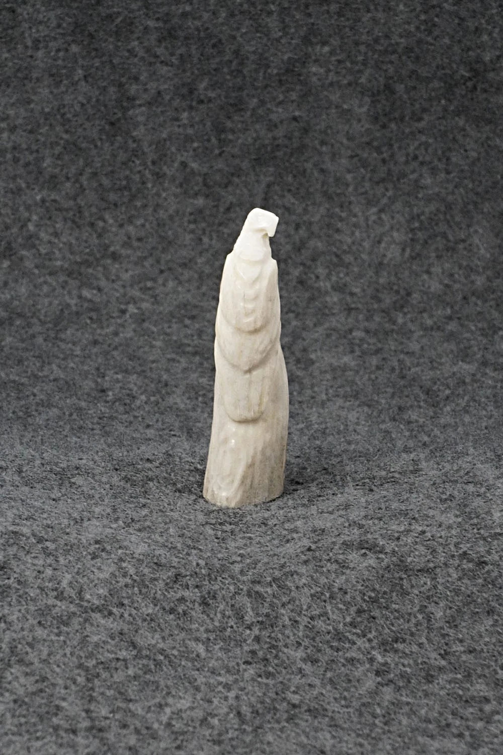 Eagle Zuni Fetish Carving - Maxx Laate