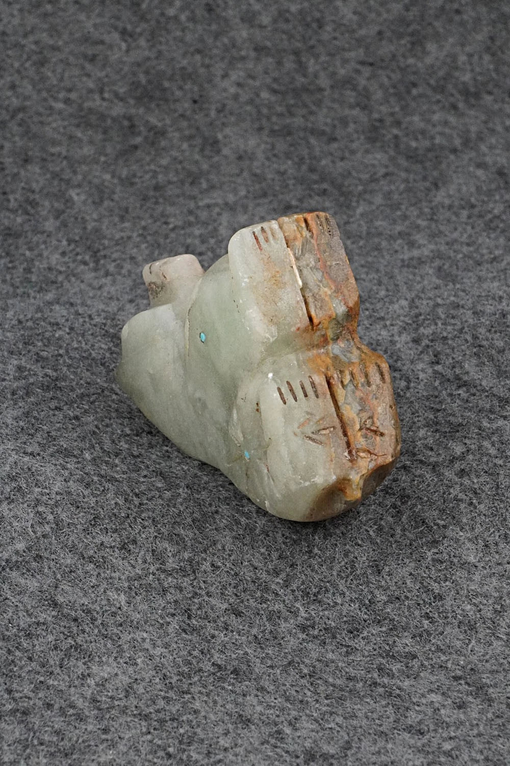 Bear Zuni Fetish Carving - Robert Celicion