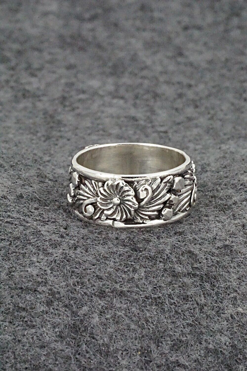 Sterling Silver Ring - Tom Dinetso - Size 7