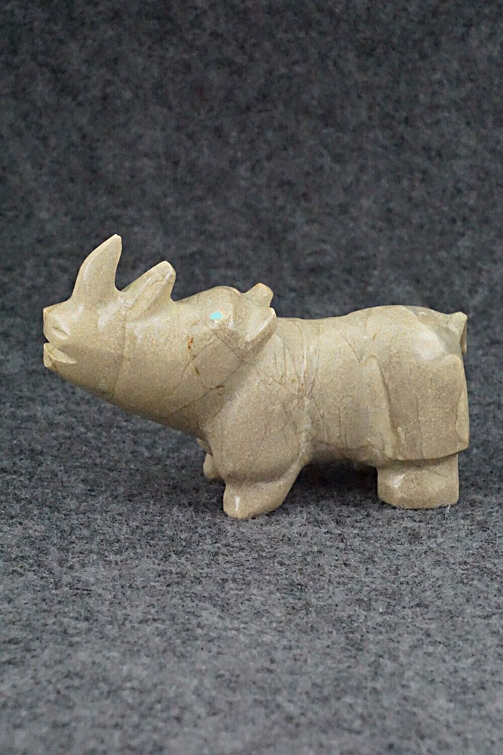 Rhino Zuni Fetish Carving - Enrike Leekya