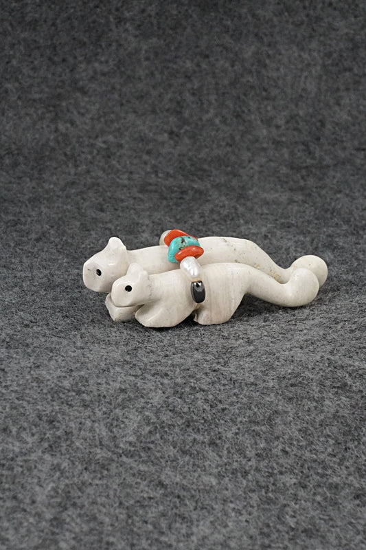 Mountain Lion Zuni Fetish Carving - Cheryl Beyuka
