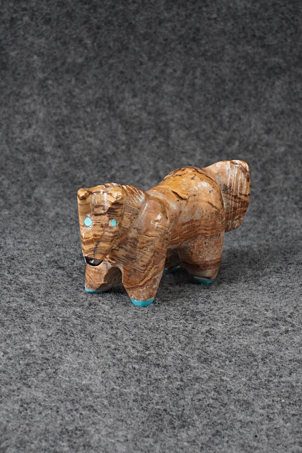 Horse Zuni Fetish Carving - Freddie Leekya