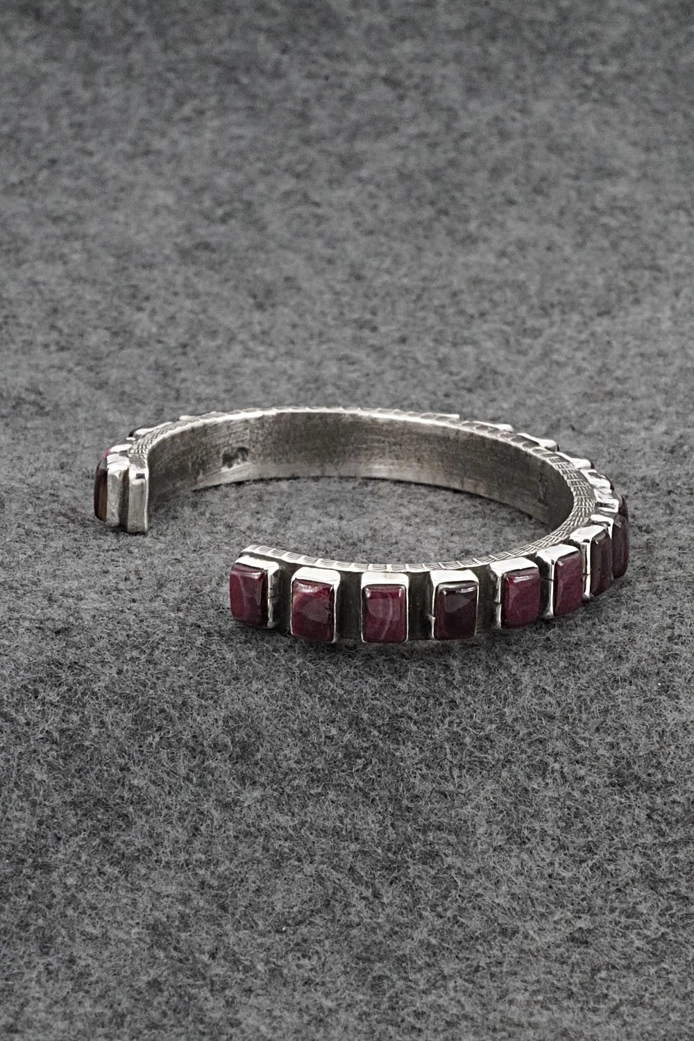 Spiny Oyster & Sterling Silver Bracelet - Ernest Rangel