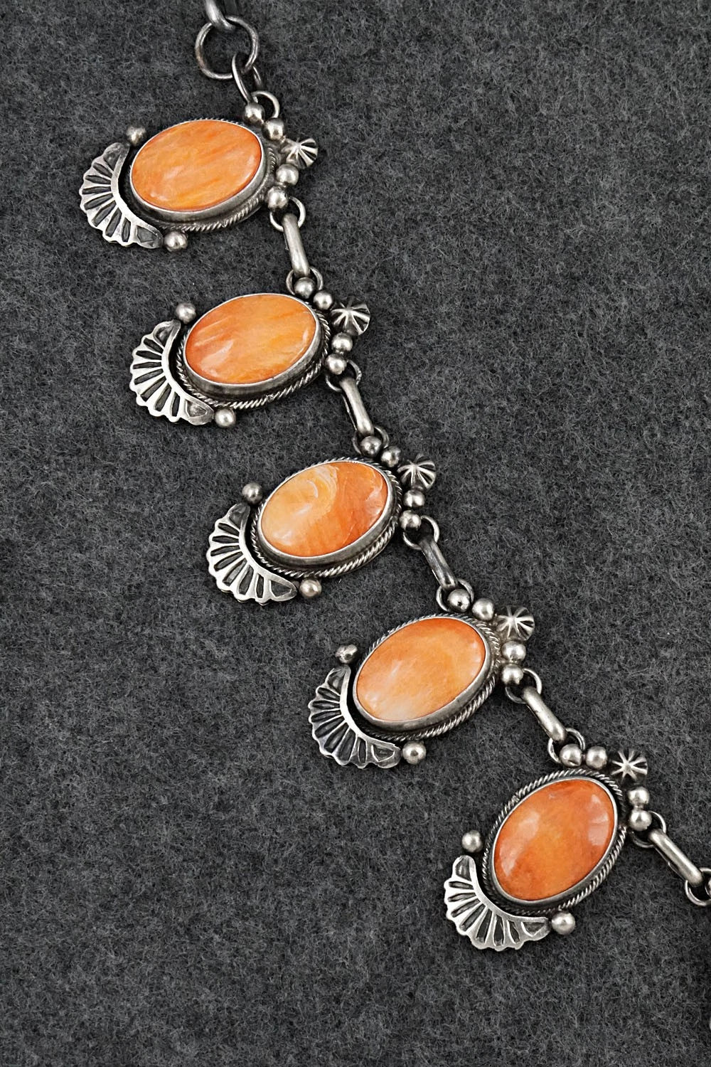 Spiny Oyster & Sterling Silver Necklace and Earrings Set - Paul Livingston