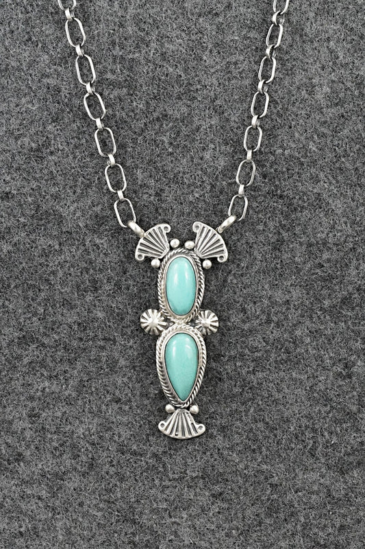 Turquoise & Sterling Silver Necklace - Verley Betone