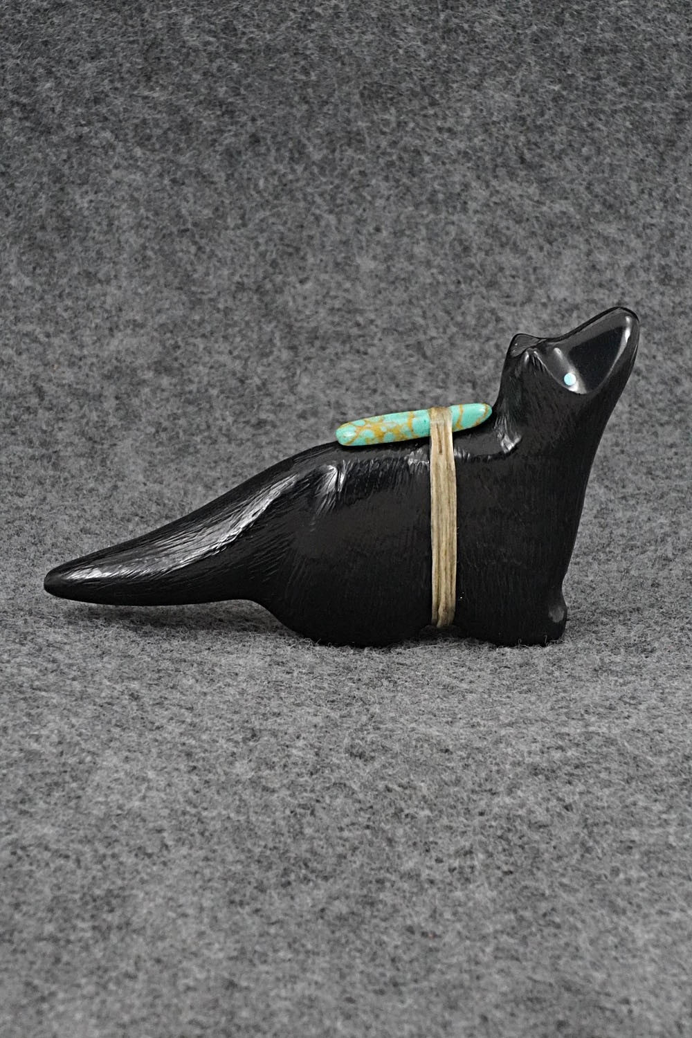 Wolf Zuni Fetish Carving - Herbert Halate