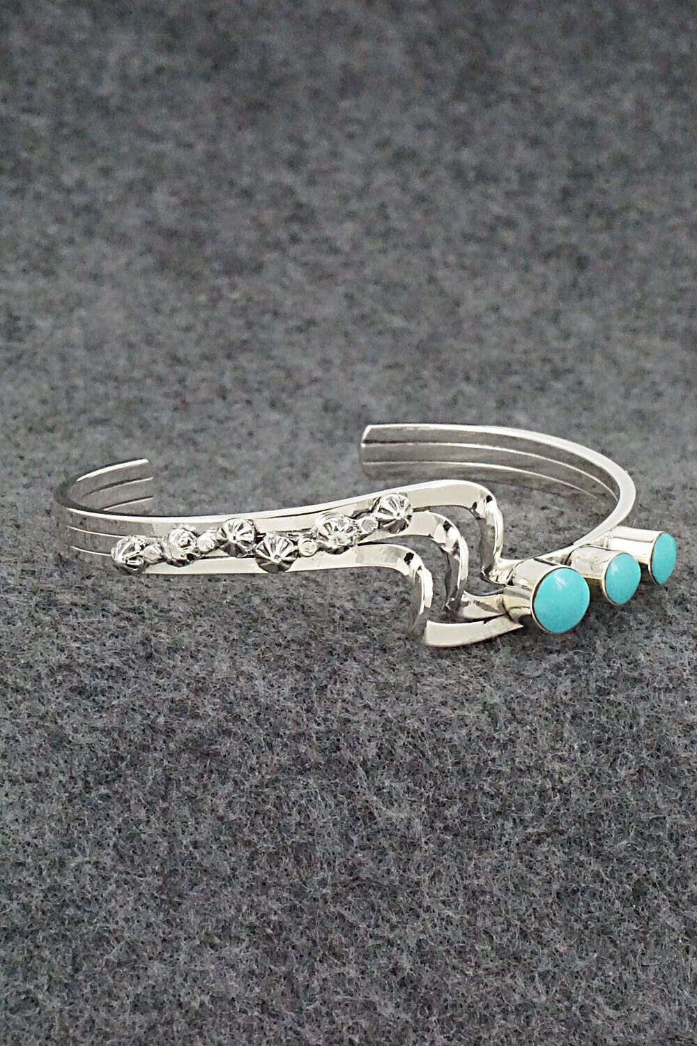 Turquoise & Sterling Silver Bracelet - Daniel Dakai