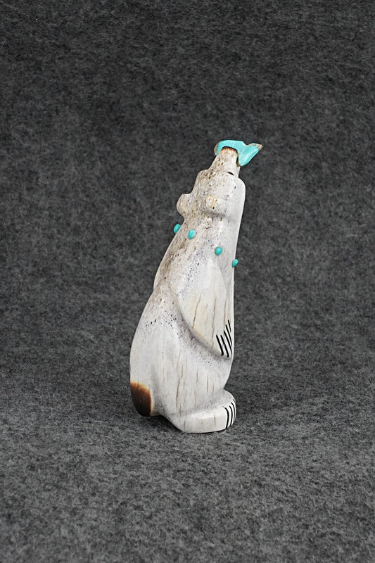 Bear Zuni Fetish Carving - Claudia Peina