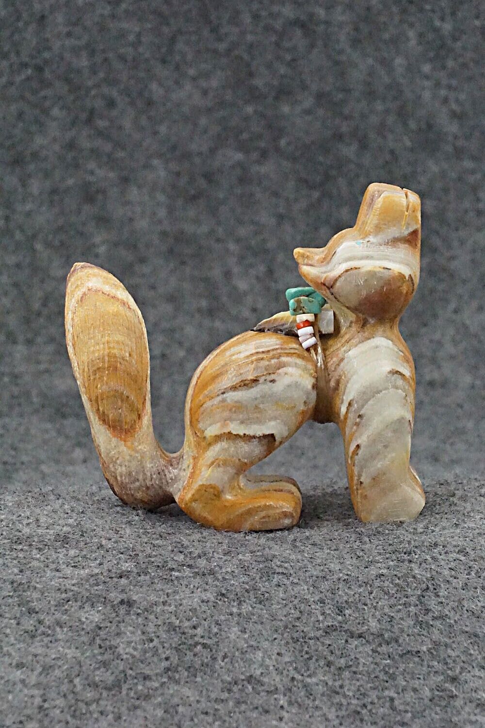 Coyote Zuni Fetish Carving - Douglas Martza