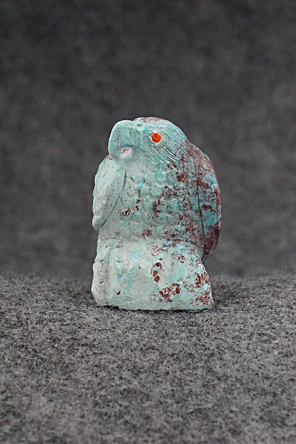 Eagle Zuni Fetish Carving - Derrick Kaamasee