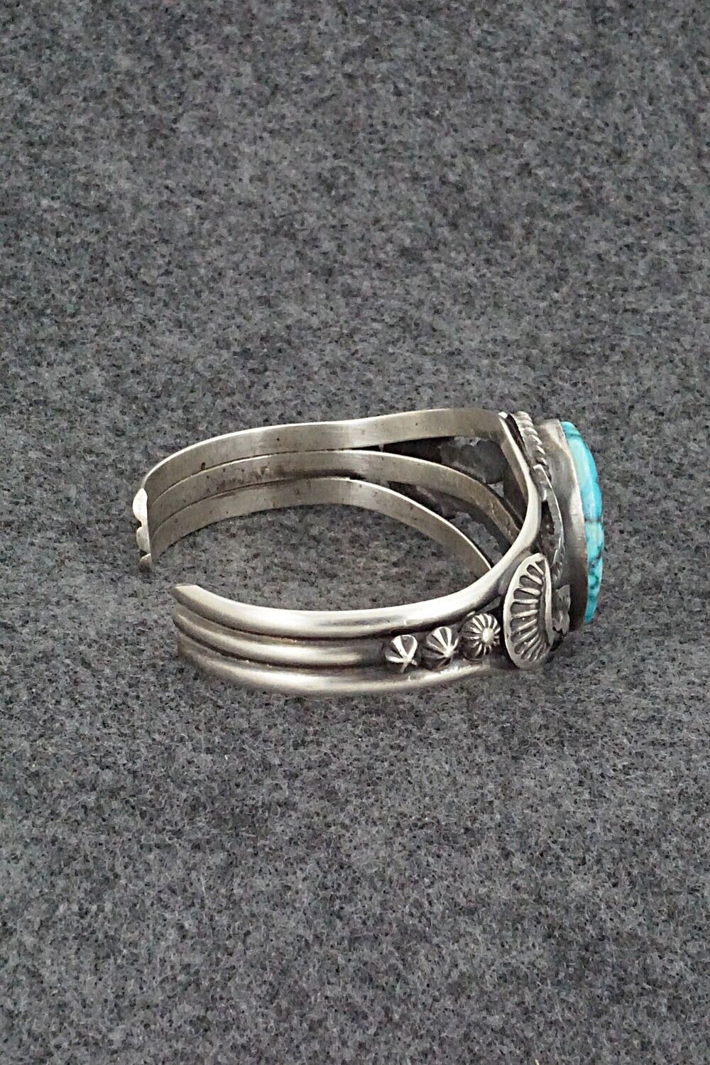 Turquoise & Sterling Silver Bracelet - Gilbert Tom