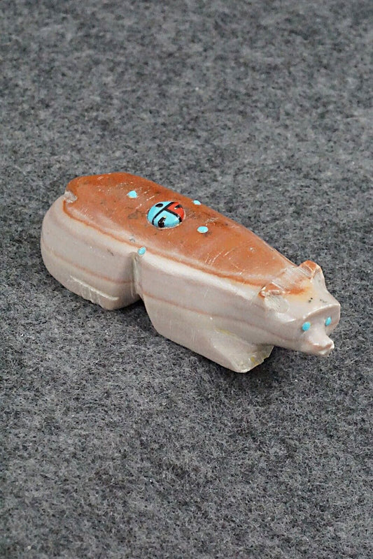 Bear Zuni Fetish Carving - Danette Laate
