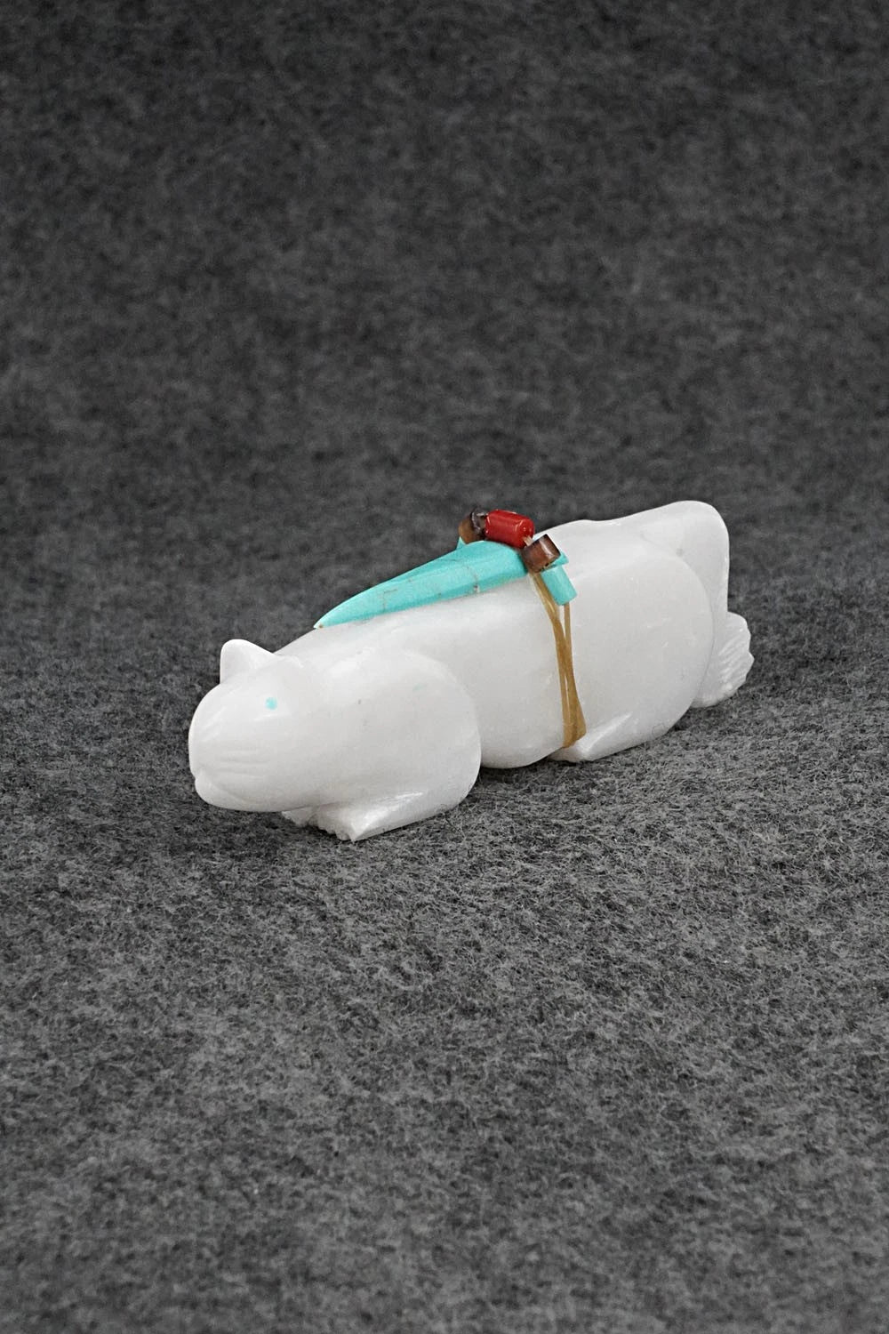 Mountain Lion Zuni Fetish Carving - Alex Tsethalakai