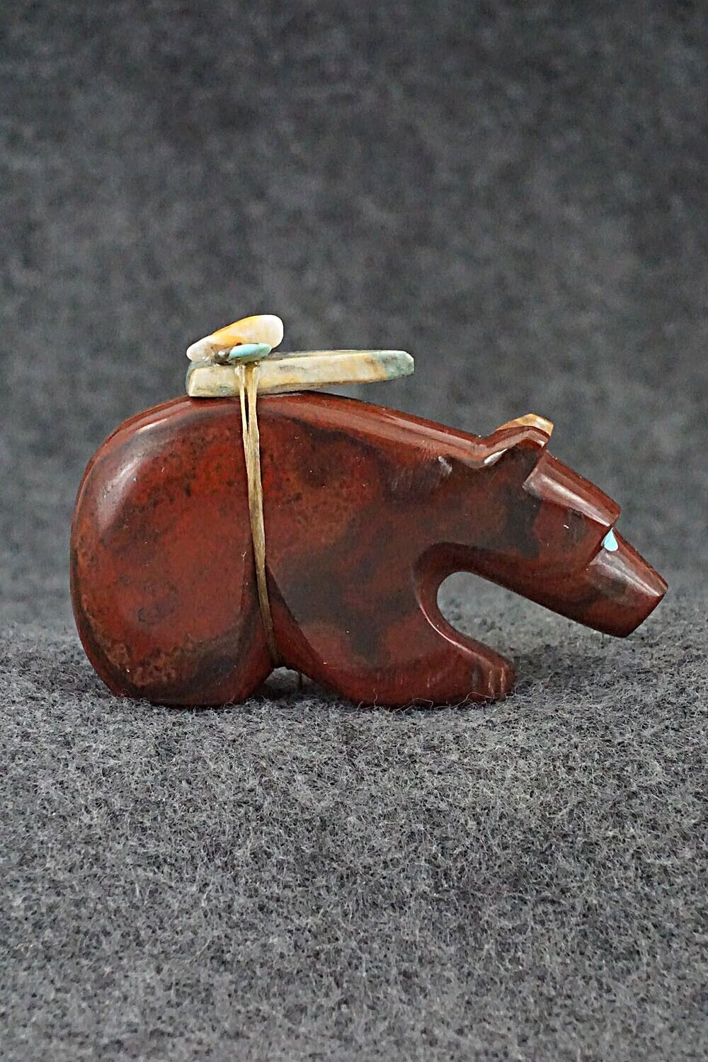 Bear Zuni Fetish Carving - Donovan Laiwakete