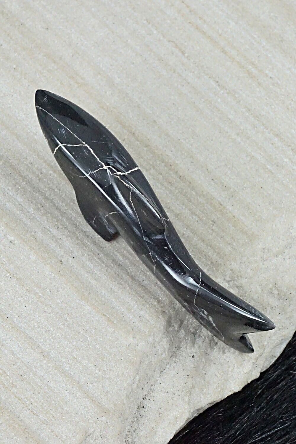 Shark Zuni Fetish Carving - Kenny Chavez