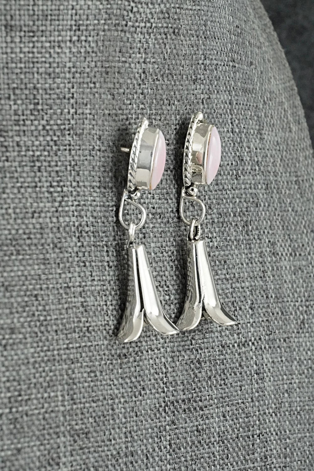 Pink Conch & Sterling Silver Earrings - Rytanna Yazzie